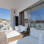 Διαμέρισμα Village And Sea
